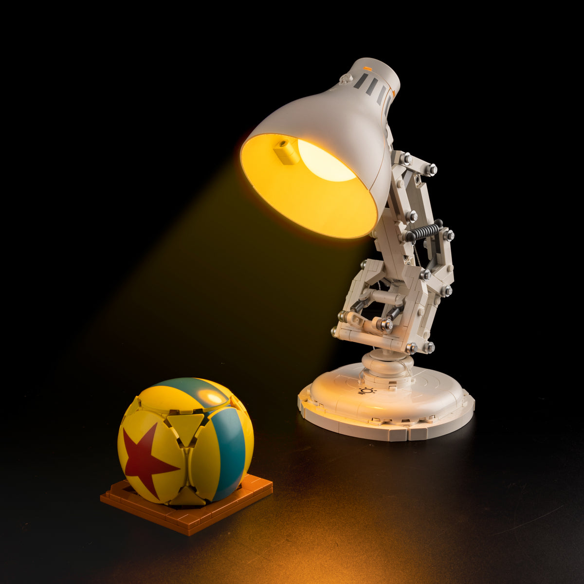 Light Kit for LEGO® Pixar Lamp – Luxo Jr. 21357 (Updated)