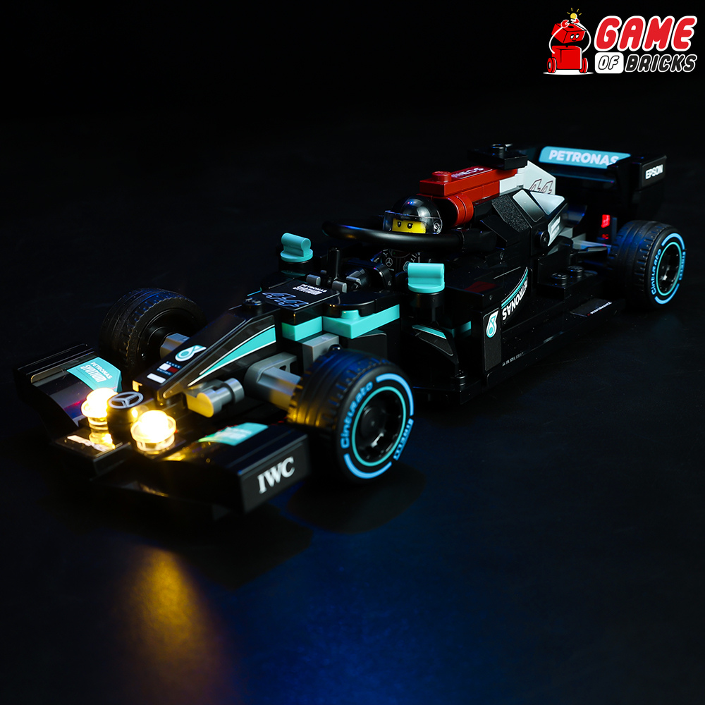 Kit d'éclairage pour Mercedes-AMG F1 W12 E Performance et Mercedes-AMG Project One 76909